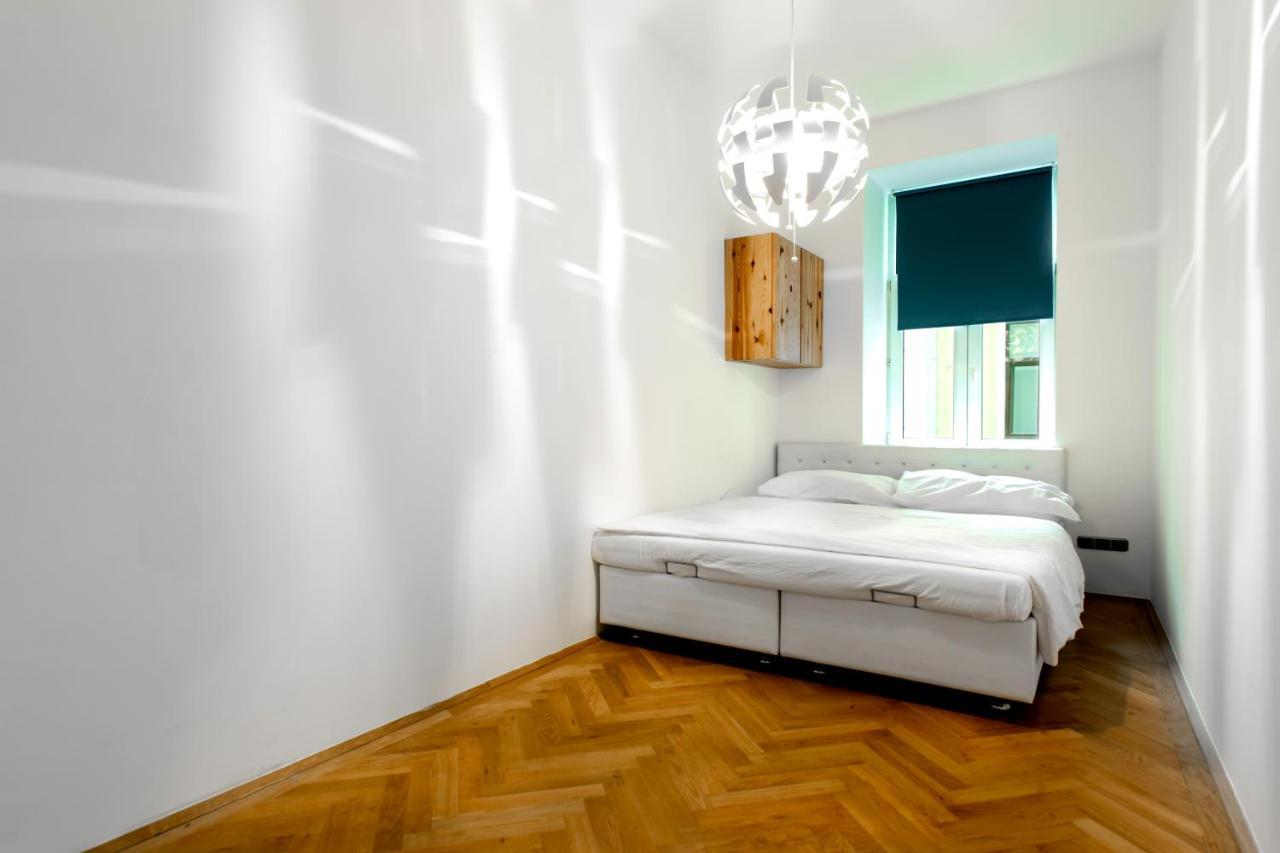 3-Bedroom Apartment In Central Viena Exterior foto